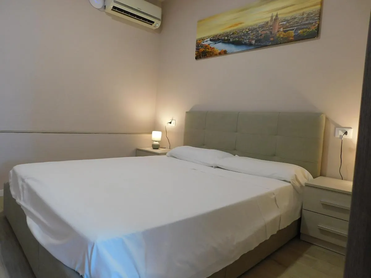 Holidays Residence Lazise Aparthotel