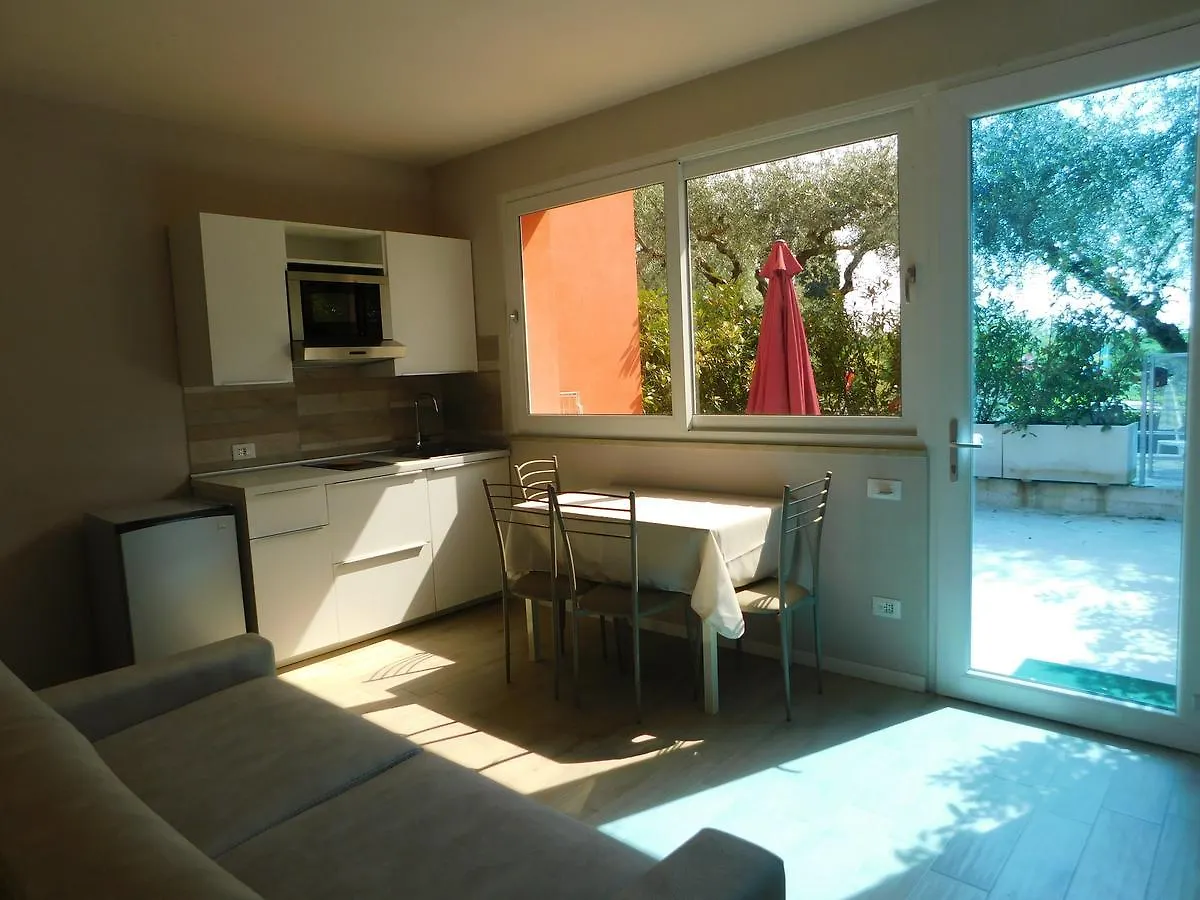 Holidays Residence Lazise 2*,