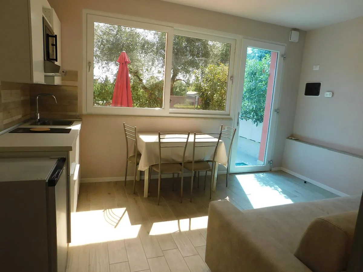 Holidays Residence Lazise 2*,  Italy