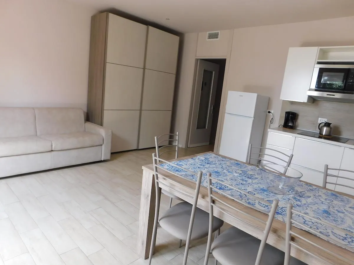 Aparthotel Holidays Residence Lazise