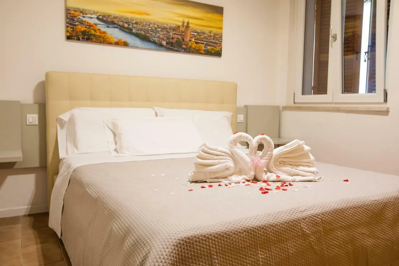 Holidays Residence Lazise 2*,  Italy